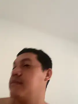 Snapshot of michael877675 chatting on October 17, 1:35 pm michael877675 online show from October 17, 1:35 pm