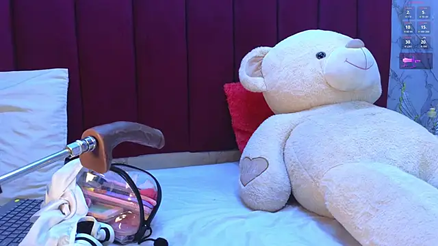 PrincePoppy online show from October 29, 8:54 pm