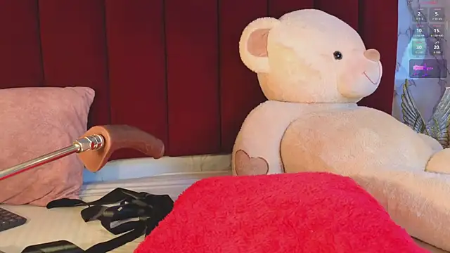 PrincePoppy online show from November 12, 9:03 pm