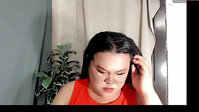 Snapshot of fallen_angel08 chatting on April 23, 12:29 pm fallen angel08 online show from April 23, 12:29 pm