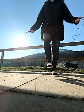 Teafeet online show from March 3, 7:58 am