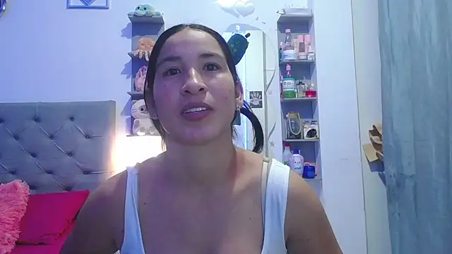 jesica wilson online show from August 4, 1:31 am