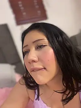 snow doll online show from July 25, 10:51 pm