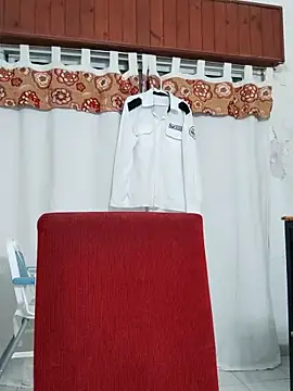 Bradd 32 online show from February 6, 2:27 am