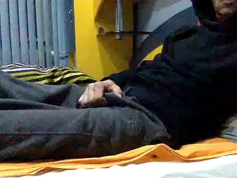 adiluci1 online show from December 14, 3:45 am