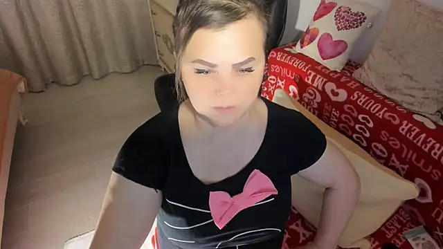 Snapshot of MildMature chatting on January 23, 10:11 pm MildMature online show from January 23, 10:11 pm