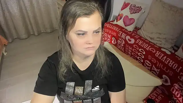 Snapshot of MildMature chatting on January 28, 9:29 pm MildMature online show from January 28, 9:29 pm