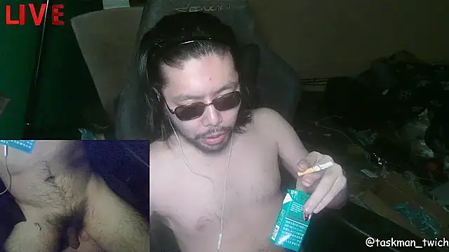 Snapshot of taskmania chatting on November 18, 2:54 pm taskmania online show from November 18, 2:54 pm