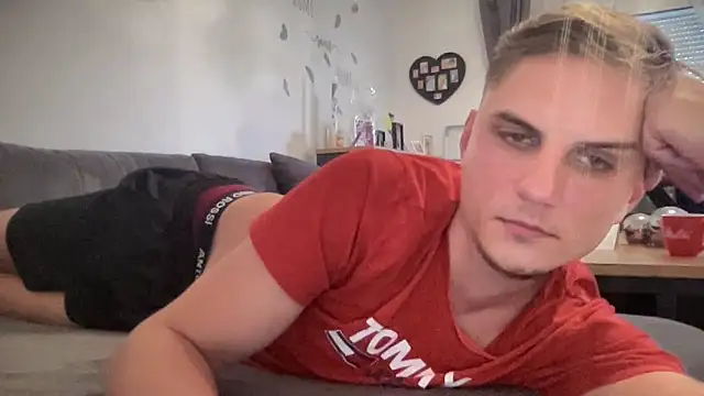 Sweetbooy90 online show from October 11, 1:09 pm