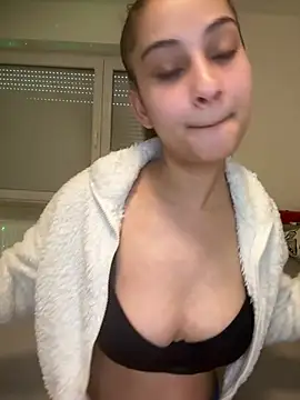 FemmeAffair online show from March 15, 2:12 pm