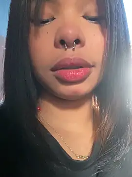 Snapshot of PamelaCullen chatting on December 3, 12:03 pm PamelaCullen online show from December 3, 12:03 pm