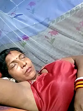 Savita992 online show from May 9, 9:53 pm