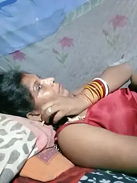 Savita992 online show from May 17, 7:10 pm