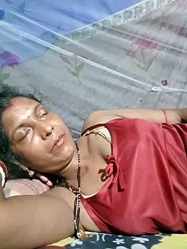 Savita992 online show from May 22, 7:41 pm