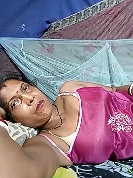 Savita992 online show from June 13, 9:18 am