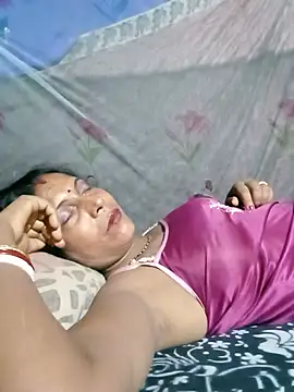 Savita992 online show from July 13, 8:22 pm