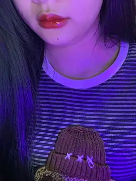 Linhtruong  online show from February 21, 4:02 am