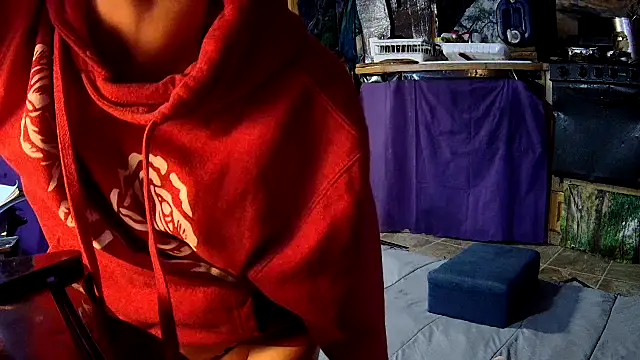 Snapshot of aquafoxy chatting on October 1, 4:40 am aquafoxy online show from October 1, 4:40 am