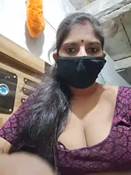 Snapshot of Daisygirl9 chatting on June 15, 4:53 pm Daisygirl9 online show from June 15, 4:53 pm