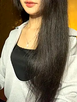 Nhinhi18 online show from December 1, 1:27 pm