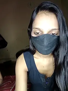 ursumita online show from November 29, 6:55 pm