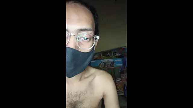 ursumita online show from December 5, 6:26 pm