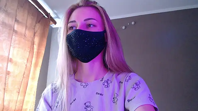 Snapshot of Iris_lave chatting on September 25, 1:37 pm Iris lave online show from September 25, 1:37 pm