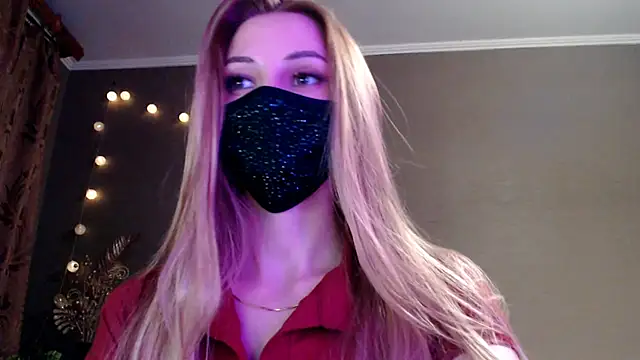 Iris lave online show from April 29, 5:30 pm