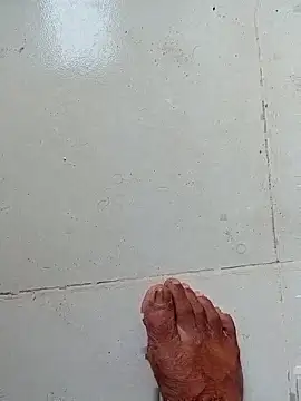 Snapshot of hackyourpussy@xh chatting on November 7, 2:00 am hackyourpussyxh online show from November 7, 2:00 am