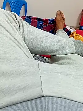 Snapshot of hackyourpussy@xh chatting on November 13, 12:31 am hackyourpussyxh online show from November 13, 12:31 am