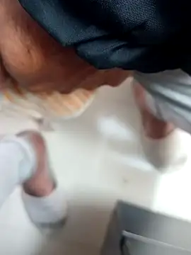 Snapshot of hackyourpussy@xh chatting on February 1, 1:48 am hackyourpussyxh online show from February 1, 1:48 am