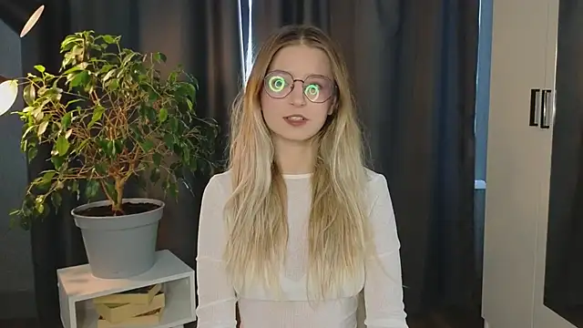 Snapshot of zegoii chatting on September 14, 1:21 pm zegoii online show from September 14, 1:21 pm