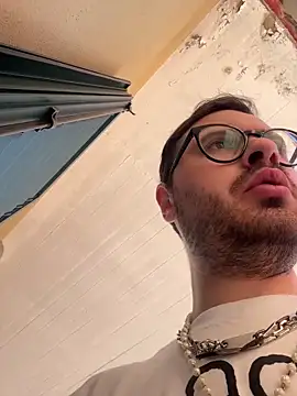 Vins 10 online show from April 26, 8:45 am