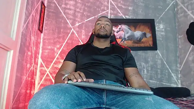 Snapshot of big_blackmen19 chatting on November 10, 1:21 pm big blackmen19 online show from November 10, 1:21 pm