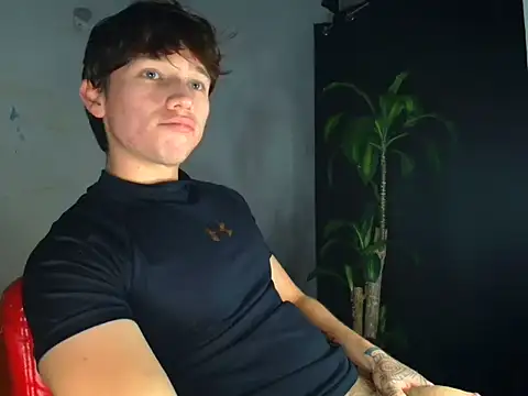 Snapshot of Logan_sixxer chatting on November 21, 11:03 pm Logan sixxer online show from November 21, 11:03 pm