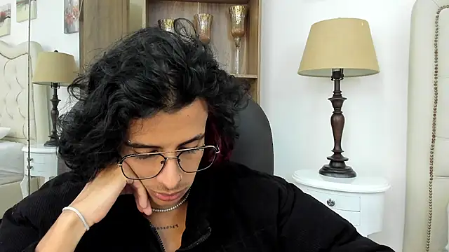 Ibratxandy online show from February 22, 12:15 pm