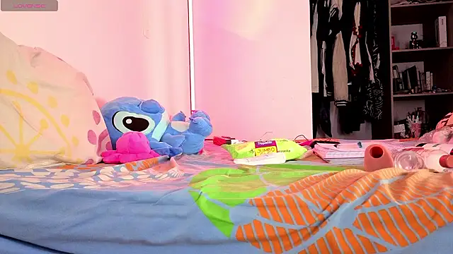 Sharon Black online show from February 12, 8:15 pm