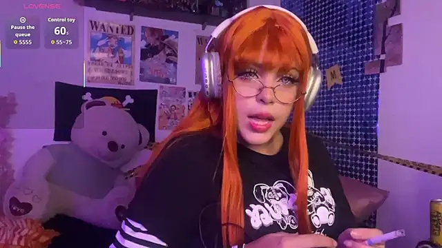 Snapshot of PixelKitty_ chatting on January 15, 11:19 pm PixelKitty online show from January 15, 11:19 pm