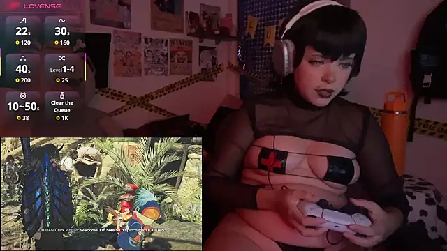 Snapshot of PixelKitty_ chatting on February 26, 1:37 am PixelKitty online show from February 26, 1:37 am