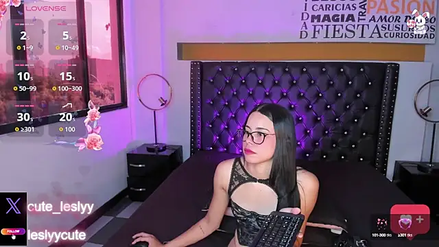 Snapshot of lesly_cutee chatting on September 24, 12:41 pm lesly cutee online show from September 24, 12:41 pm