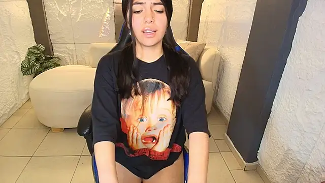 cami goddess r online show from November 24, 7:46 pm