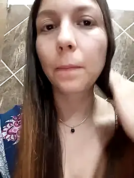 Snapshot of Arianna_Moss chatting on November 10, 2:21 am Arianna Moss online show from November 10, 2:21 am