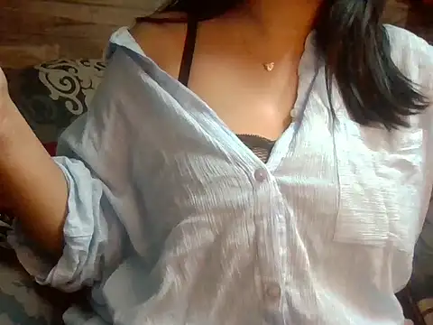 sassylisa online show from May 4, 9:00 pm