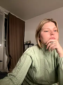 Snapshot of OpheliaRitz chatting on November 29, 2:20 pm OpheliaRitz online show from November 29, 2:20 pm