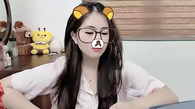 Amelia-babee online show from November 2, 6:27 am