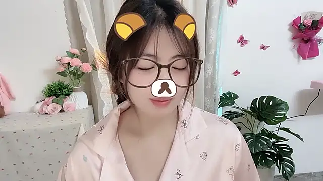 Amelia-babee online show from July 1, 3:30 am