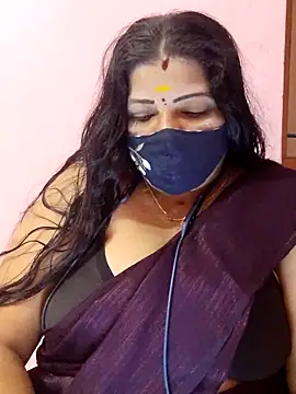 Snapshot of lathikaqueentamil chatting on September 12, 4:40 pm lathikaqueentamil online show from September 12, 4:40 pm