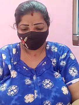 Snapshot of lathikaqueentamil chatting on September 15, 4:23 am lathikaqueentamil online show from September 15, 4:23 am