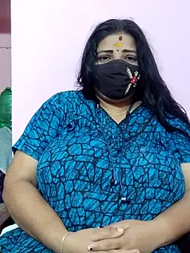 Snapshot of lathikaqueentamil chatting on September 21, 6:42 pm lathikaqueentamil online show from September 21, 6:42 pm