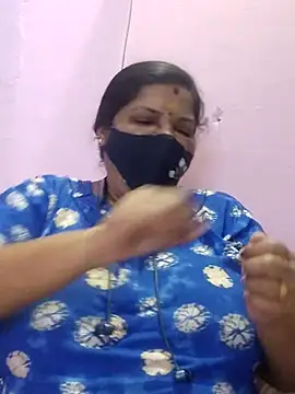 Snapshot of lathikaqueentamil chatting on September 24, 4:43 pm lathikaqueentamil online show from September 24, 4:43 pm